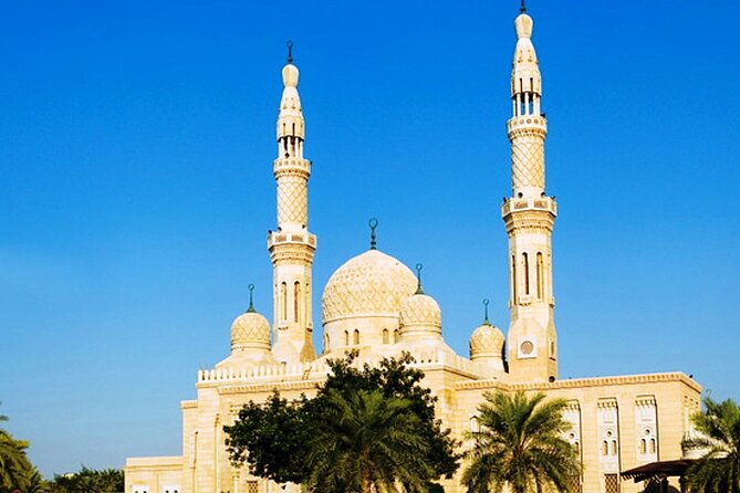 2-Days Dubai Combo City Tour with Dhow Cruise Dinner and Desert Safari - Choosing the right dhow cruise