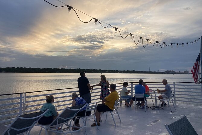 3 Hour Indian River Queen Cruise with Dinner - Live music, dancing, and the boat’s social side
