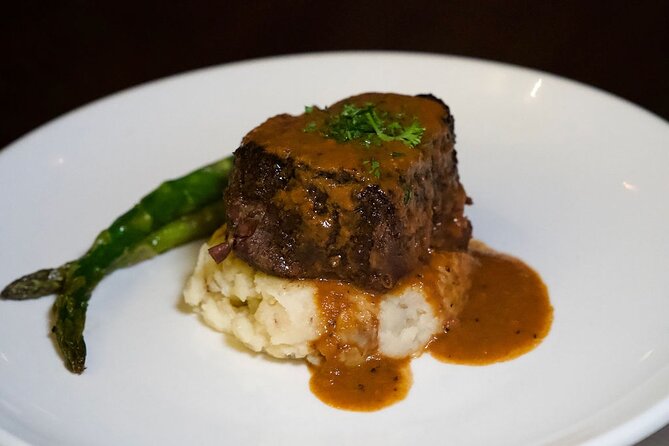 3 Hour Sunset Dinner Cruise by Solaris Yacht in Miramar Beach - A Three-Course Dinner With Gulf Favorites