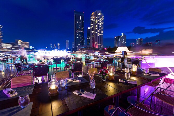 5 Star Luxury Bangkok Dinner Cruise On Wonderful Pearl Cruise - Music, classical dance, and the mood onboard