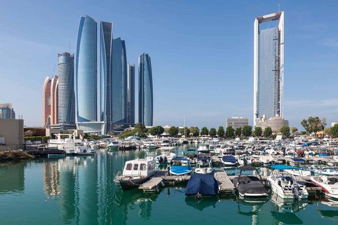 Abu Dubai City Tour and Dubai Marina Cruise Dinner - The Corniche gives you a brief waterfront view