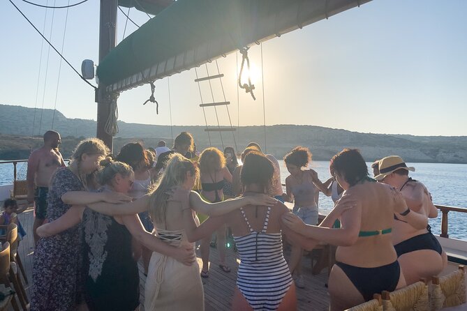 Aerosa Sunset Afternoon Guided Cruise with Dinner in Cyprus - The return past Protaras landmarks