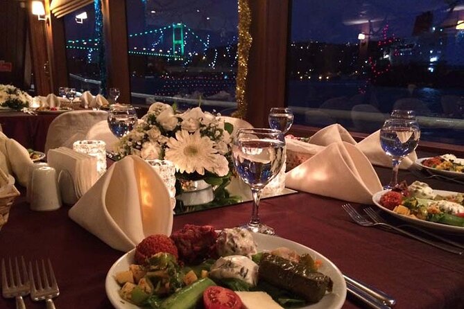 All Inclusive; Istanbul Bosphorus Dinner Cruise with Live Shows&Unlimited Drinks - Comfort and the best way to use the evening