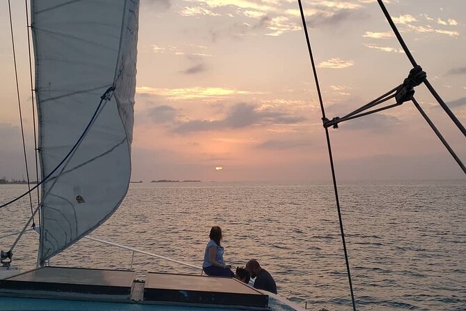 All Inclusive Sunset Dinner Cruise in Nassau Bahamas - How much value do you get for $137.50?