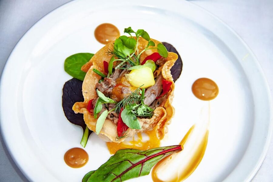 Amsterdam: Luxury Saloon Boat Cruise with 3-Course Dinner - Key points at a glance