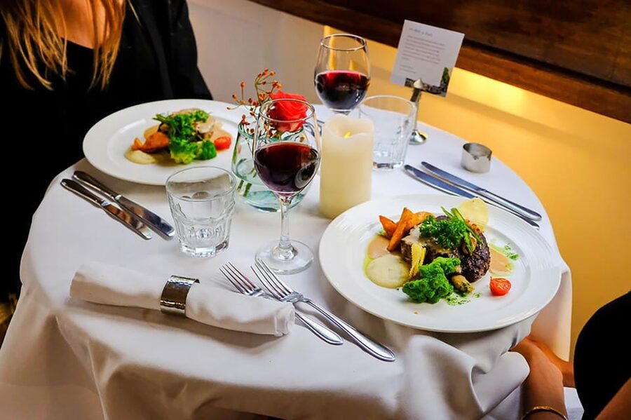 Amsterdam: Luxury Saloon Boat Cruise with 3-Course Dinner - The first drink: a homemade Amsterdam aperitif