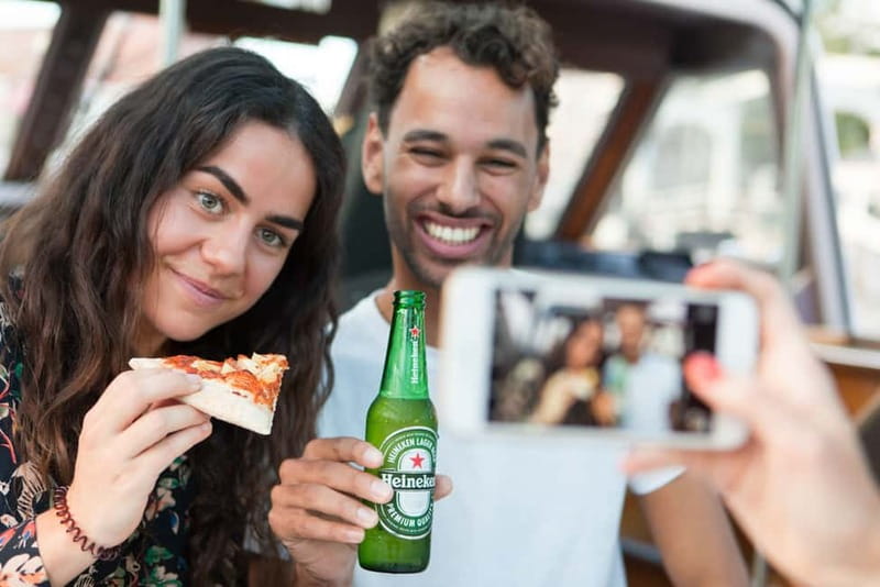 Amsterdam: Original Pizza Dinner Cruise + Unlimited Drinks - What the $39 price really gets you