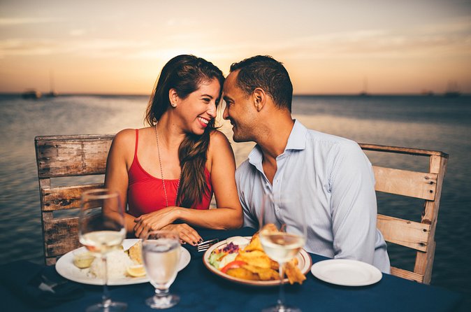 Aruba Sunset Cruise plus Seaside Dinner - Dinner at Pelican Nest: a pleasant setting with mixed results