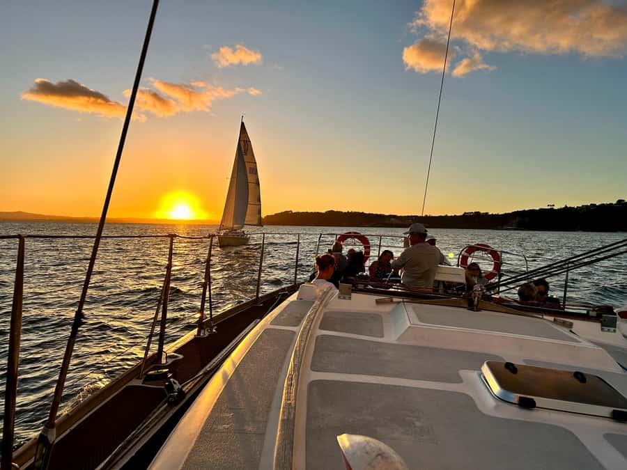 Auckland: Harbour Sailing Cruise with 3-Course Dinner - Setting sail on a 50-foot yacht