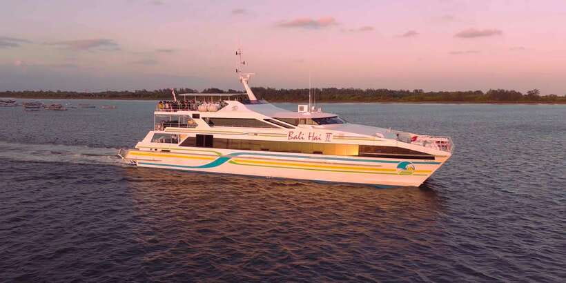 Bali/Benoa: Sunset Dinner Cruise with Show and Live Music - Getting to Benoa Harbor and boarding the catamaran