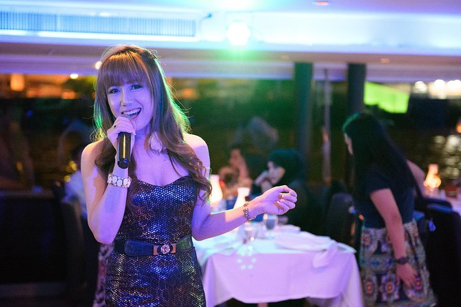 Bangkok: 2-Hour Dinner Cruise on the Chao Phraya Princess - What the Chao Phraya Princess evening is really like