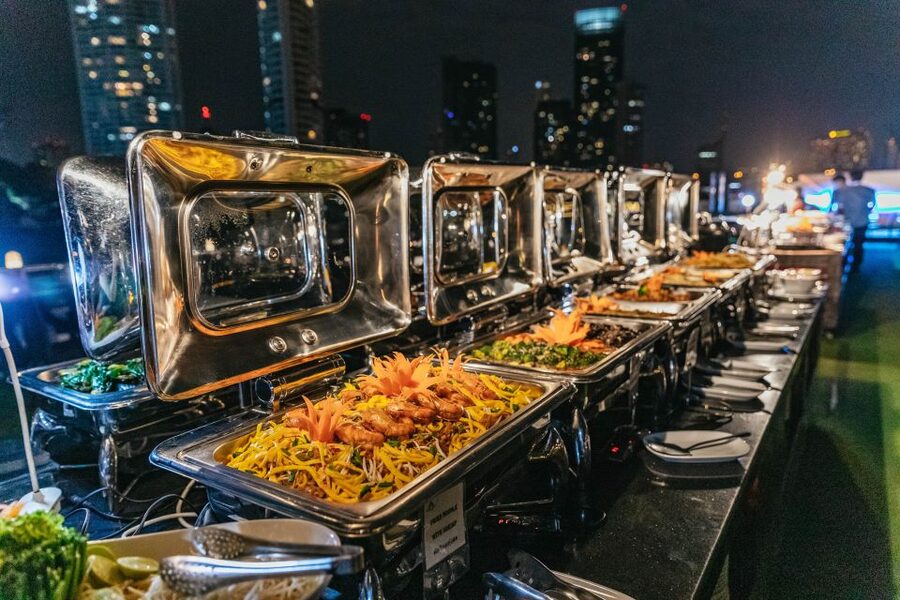 Bangkok: Alangka Luxury Buffet Dinner Cruise With Live Music - What the price really includes