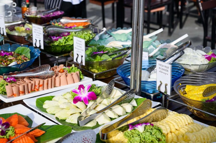 Bangkok: Calypso Cabaret & Dinner Cruise with Hotel Transfer - Should you book the Bangkok cruise and cabaret?