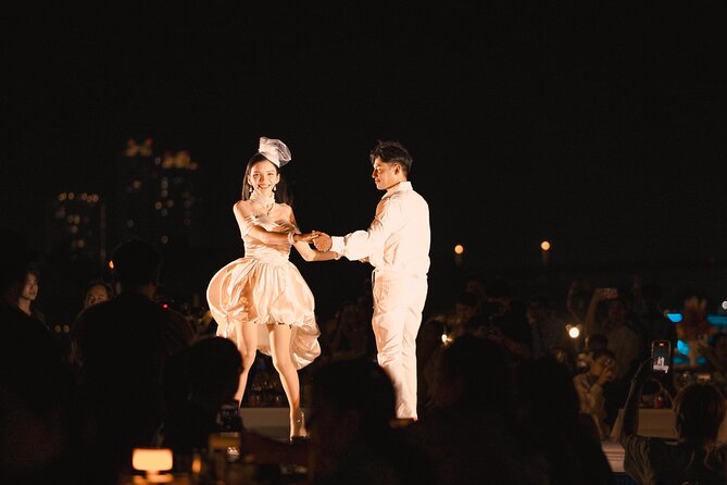 Bangkok Carnival Dinner Cruise with Free-flow Beer and Buffet - Entertainment that divides opinion