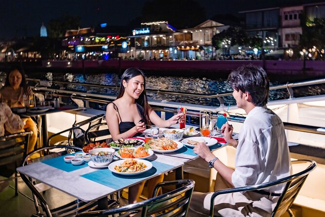 Bangkok Carnival Dinner Cruise with Free-flow Beer and Buffet - Buffet dinner: plenty of choice, not a restaurant tasting menu