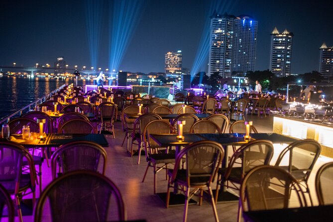 Bangkok Chaophraya Dinner Cruise with Thai Cultural Show - Starting at Asiatique at 8 pm