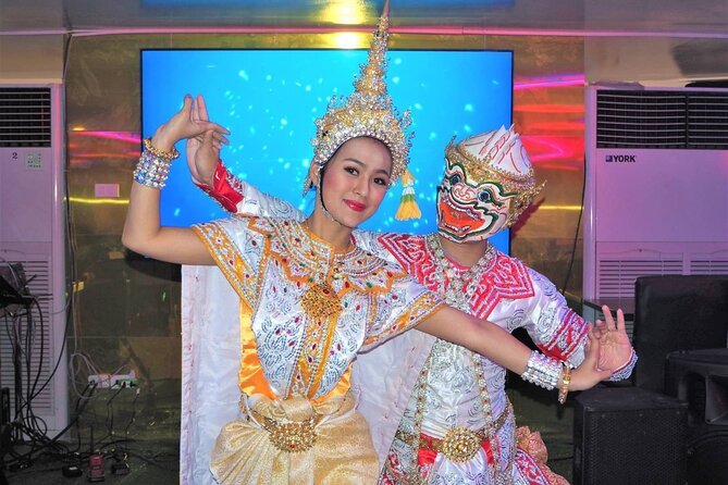 Bangkok Dinner Cruise with Intl Buffet, Live Music & Hotel Pickup - Two Hours Along the Chao Phraya