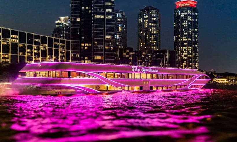 Bangkok: Luxury Dinner Cruise on Chao Phraya River - Timing tips that can protect your evening
