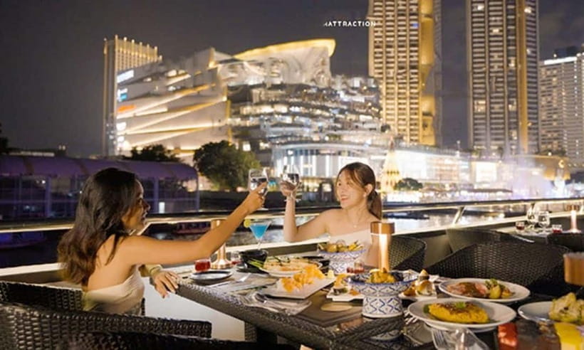 Bangkok: Luxury Dinner Cruise on Chao Phraya River - Boarding at ICONSIAM Pier 2