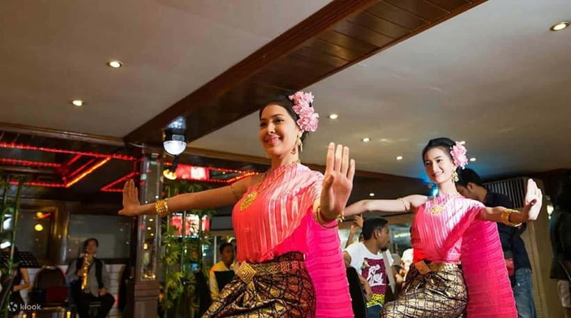 Bangkok: Luxury White Dinner Cruise Free Flow Beer and Wine - Who should book this cruise