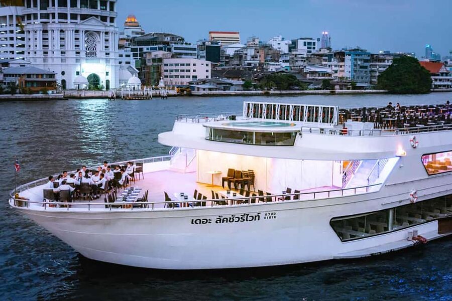 Bangkok: Luxury White Sunset or Dinner Cruise with Beer - What the Chao Phraya route lets you see