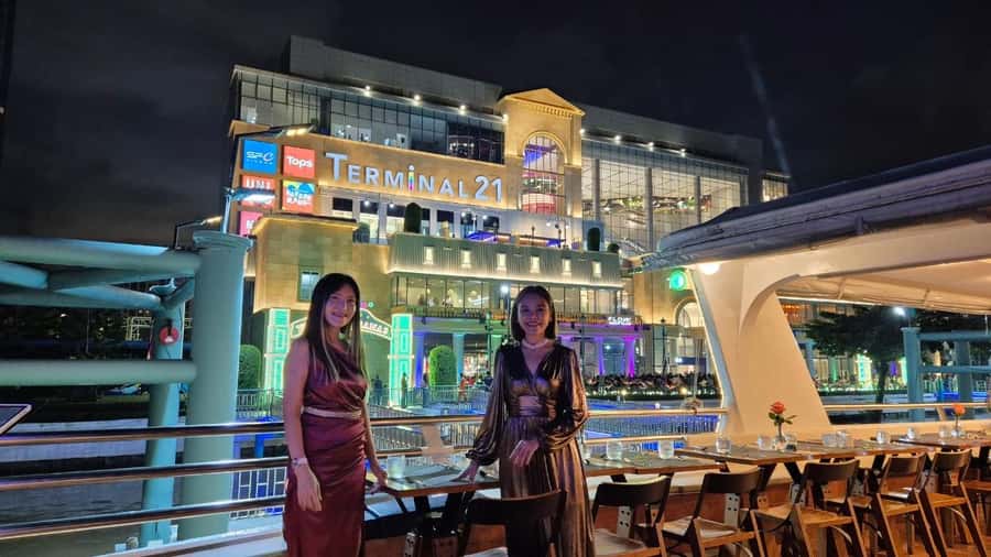 Bangkok: New Horizon Dinner Cruise with Buffet & Beer - Is the $40 price good value?