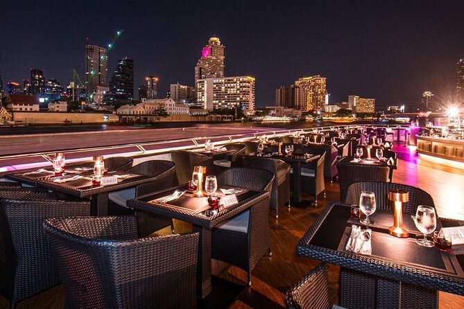 Bangkok Opulence Dinner Cruise Live Band - The Chao Phraya after dark