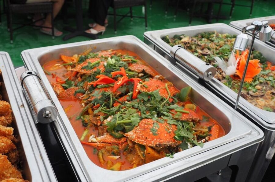 Bangkok: Royal Princess Chao Phraya Dinner Cruise - Should you book the Royal Princess cruise?
