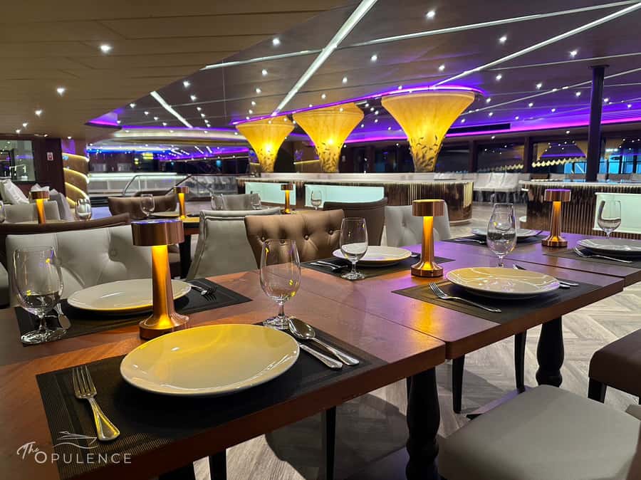Bangkok: The Opulence Chao Phraya Lavish Dinner Cruise - The two-hour route and what you actually see