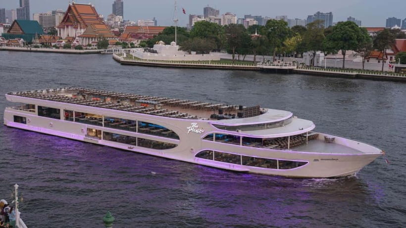Bangkok: The Planet Chao Phraya River Dinner Cruise - Practical advice for a better evening
