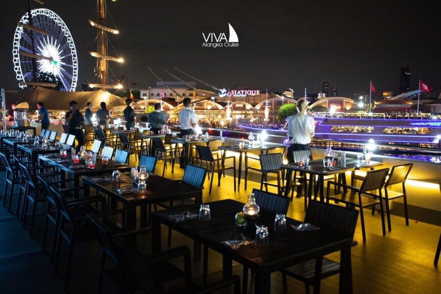 Bangkok: Viva Alangka Chao Phraya Dinner Cruise - What the $31 fare really buys you