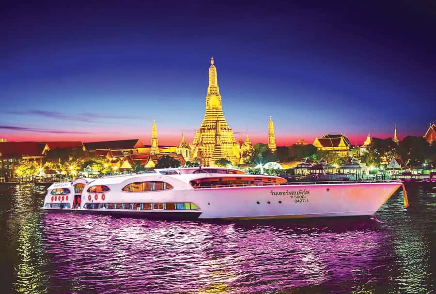Bangkok: Wonderful Pearl Dinner Cruise and Live Performance - Setting out from River City Bangkok