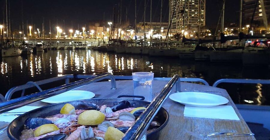 Barcelona: Private Evening Cruise with Dinner and Drinks - Leaving from Olympic Port at dock entrance 7