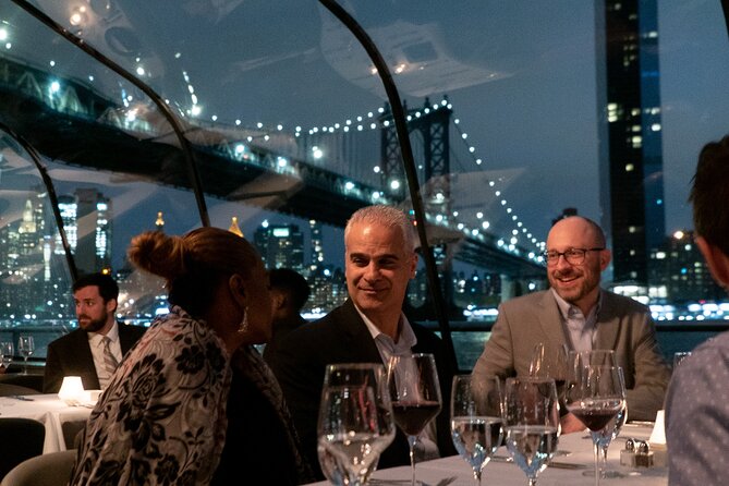 Bateaux New York Thanksgiving Plated Dinner Cruise - Practical details that can make the evening easier