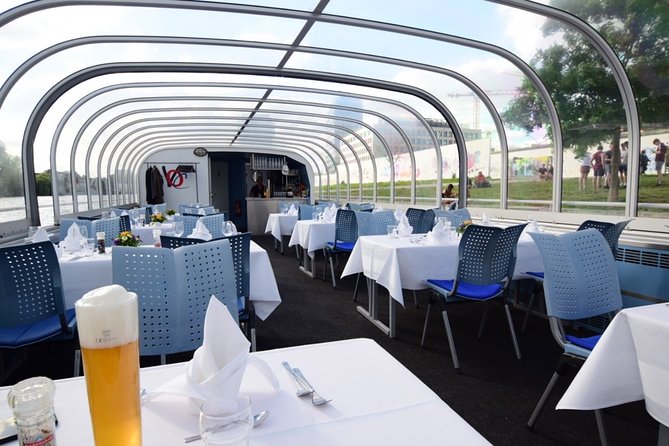 Berlin 3-Course Dinner Cruise - What the evening is really like on the Spree