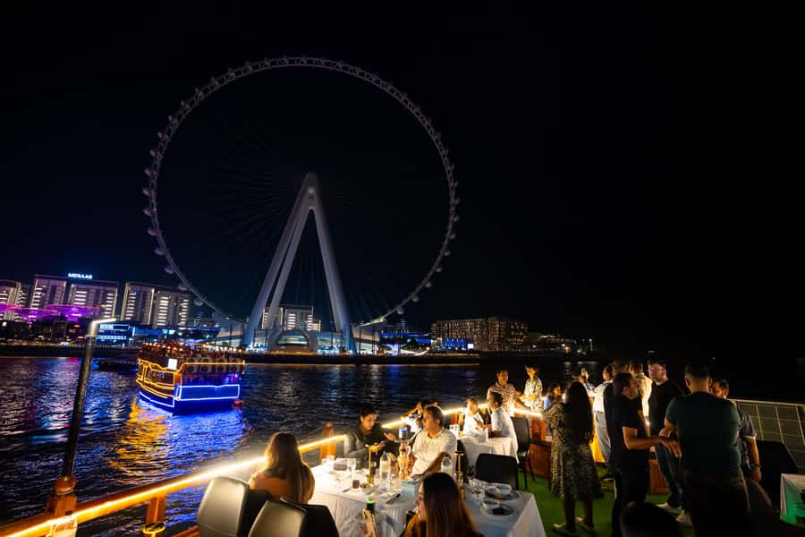 Best 5-Star Dhow Dinner Cruise Dubai Marina Jack Sparrow - Key points at a glance