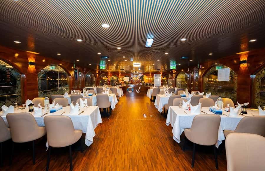 Best 5-Star Dhow Dinner Cruise Dubai Marina Jack Sparrow - Boarding, comfort, and practical limits