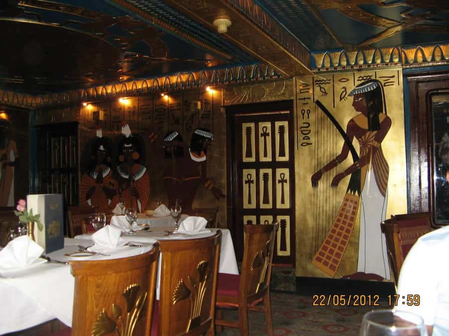 Book online Dinner cruise in Cairo 5 Stars Luxury - What dinner includes, and what it does not