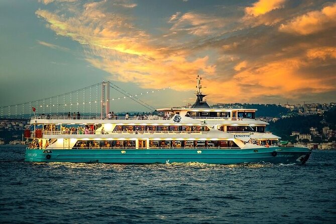 Bosphorus Dinner Cruise from Istanbul with Transfer and Shows - The evening schedule and pickup details