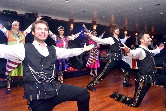 Bosphorus Night Cruise with Dinner, Shows and Party - What this Bosphorus evening is really like