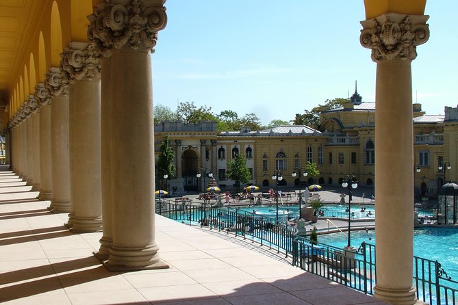 Budapest Széchenyi Spa with Danube Cruise and Optional Dinner - Széchenyi Baths give the day a strong start