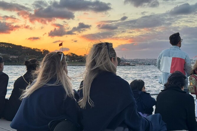 Budget Evening Cruise: Dinner, Live Shows & Party - Dolmabahçe Palace from the water
