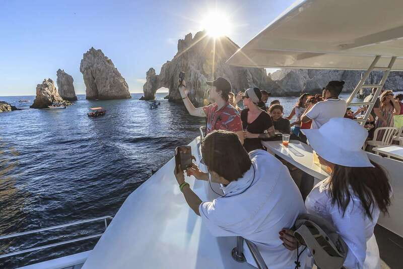 Cabo San Lucas: Sunset Dinner Cruise - What this Cabo sunset cruise is really like