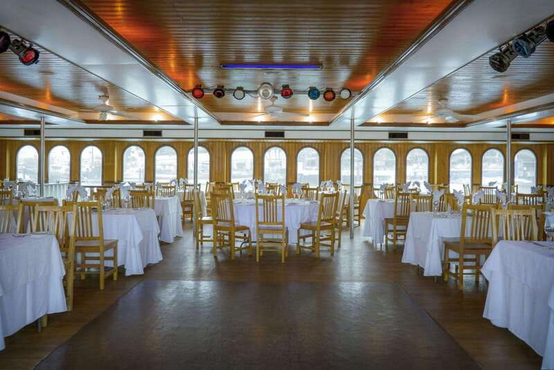 Cabo San Lucas: Sunset Premier Dinner & Show Cruise - What the $170 price really covers