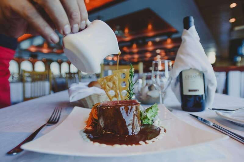 Cabo San Lucas: Sunset Premier Dinner & Show Cruise - Who will enjoy this Cabo cruise most