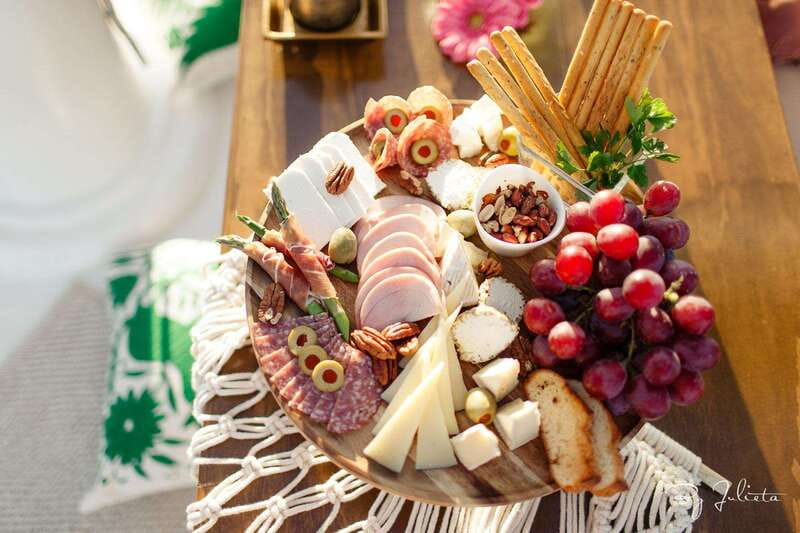 Cabo San Lucas: Sunset Yacht Cruise w/Chef Dinner & Open Bar - Music, dancing, and the social side of the evening
