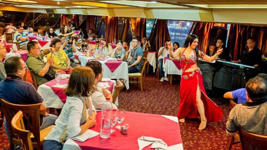 Cairo : Cairo Nile Dinner Cruise and Show - Dinner from an open buffet