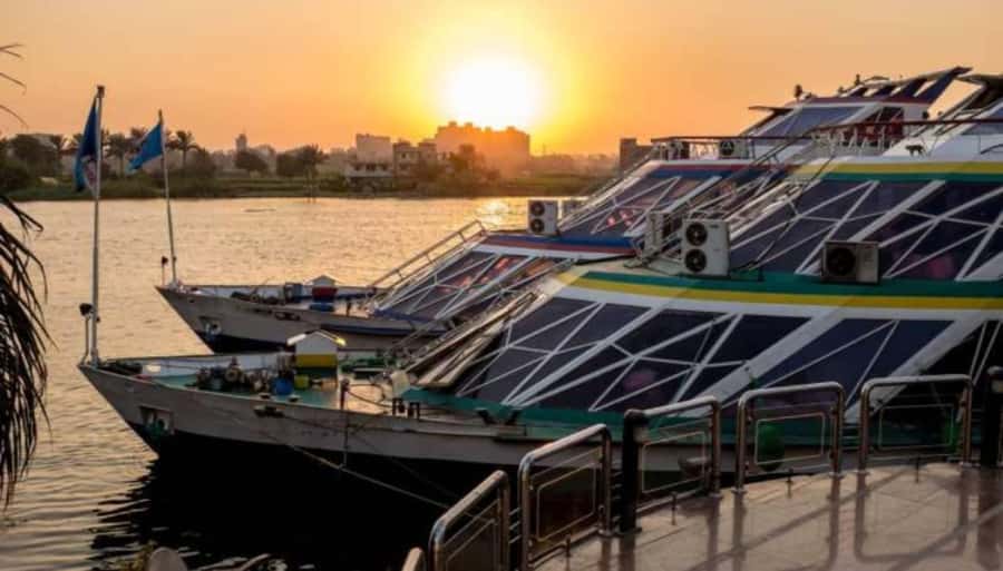 Cairo : Cairo Nile Dinner Cruise and Show - Is $56 a fair price?