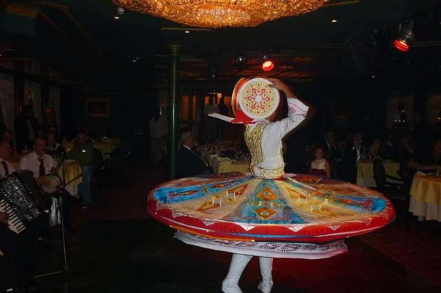 Cairo : Cairo Nile Dinner Cruise and Show - Practical details that affect your decision