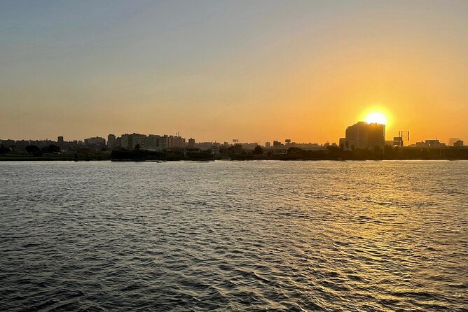 Cairo Dinner Cruise in Nile River With Belly Dancer show - What the $15 price really covers